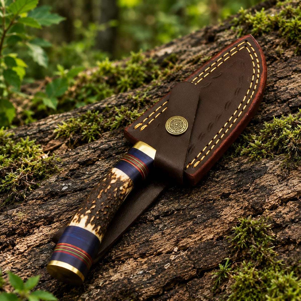 Custom Handmade Damascus Steel Hunting Knife | Real Stag Horn Handle with Genuine Leather Sheath
