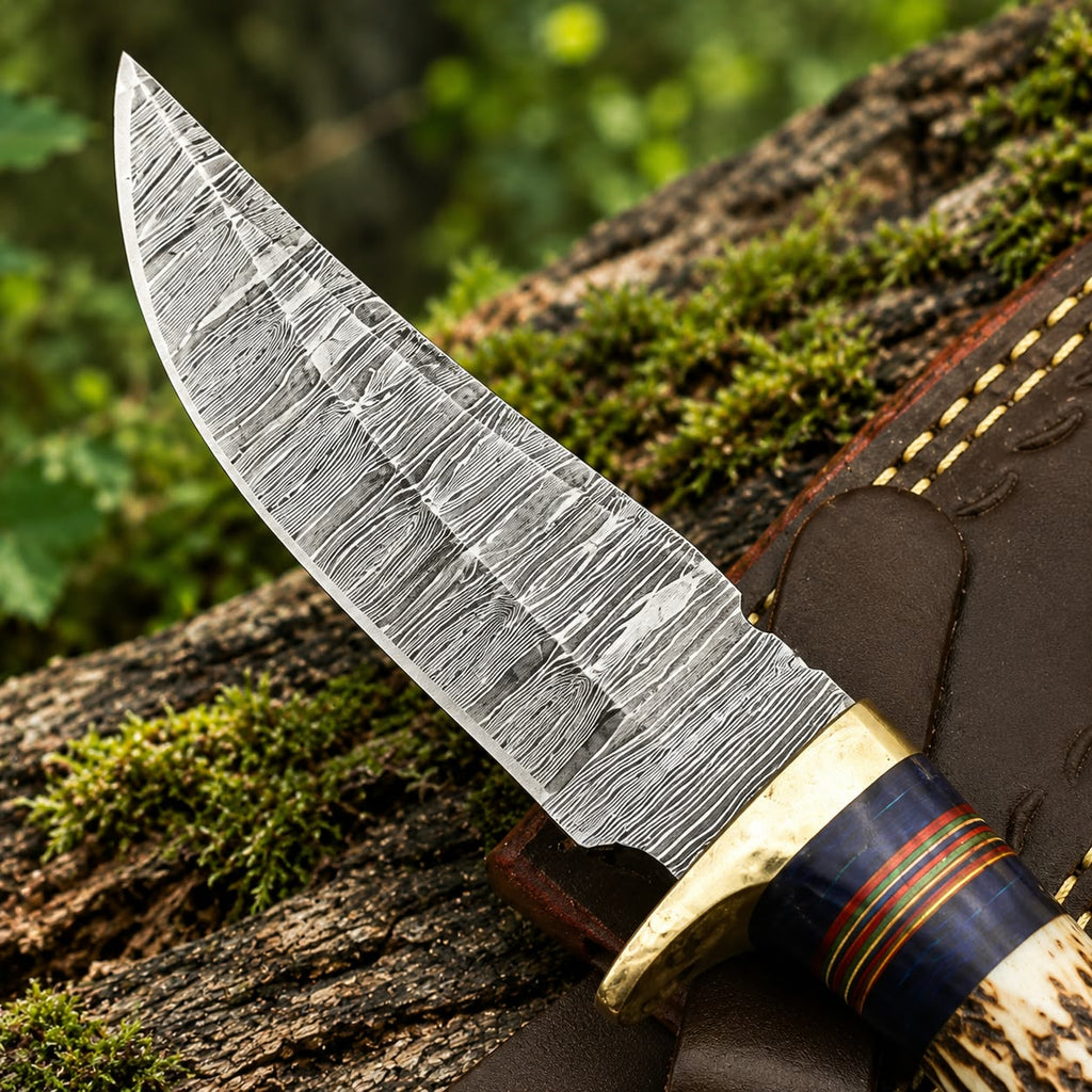 Custom Handmade Damascus Steel Hunting Knife | Real Stag Horn Handle with Genuine Leather Sheath